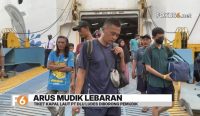Penumpang memadati Pelabuhan Trisakti Banjarmasin menjelang arus mudik Lebaran