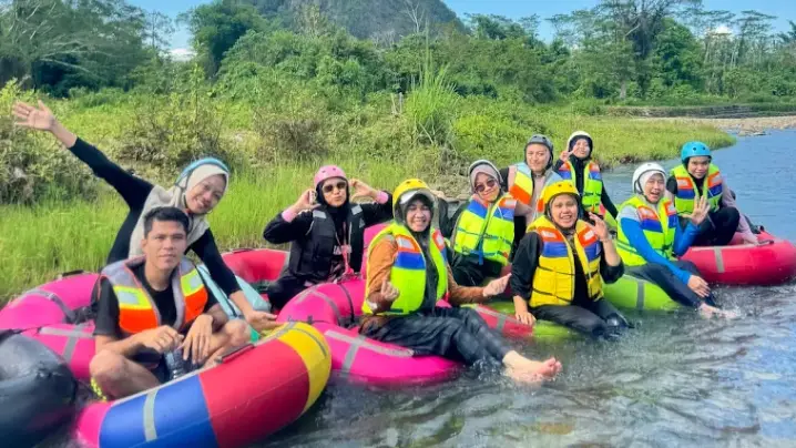 Objek Wisata Pemandian Meranting Balangan tawarkan hiburan berbeda