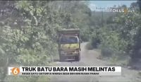 Truk pengangkut batu bara masih melintas di Jalan Desa Biih, Karang Intan, Kabupaten Banjar. Pemkab diminta turun tangan hentikan aktivitas tersebut.