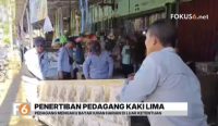 penertiban pkl pps martapura berlangsung tegang dengan penolakan pedagang