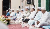 Bupati Balangan Abdul Hadi menyampaikan peningkatan kuota haji 2026 saat menghadiri haul di Masjid Syuhada Kecamatan Lampihong.