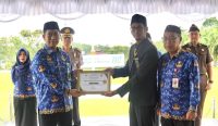Pemkab Balangan menerima penghargaan Ombudsman RI saat peringatan Harkitnas 2026 atas capaian pelayanan publik yang sangat baik.