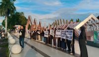 Aksi Kamisan Ke27 Suarakan Kasus Agraria Warga Sidomulyo 1 Banjarbaru Terancam Penggusuran oleh TNI