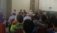 Kecamatan Lampihong mengevaluasi operasional Damkar usai kecelakaan di Desa Tampang. Rapat menghasilkan komitmen memperkuat SOP