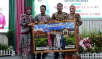 Bupati Balangan mengapresiasi sinergi AKBP Yulianor Abdi saat acara kenal pamit Kapolres. AKBP Arif Mansyur Supartono siap melanjutkan kolaborasi