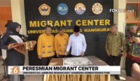 Universitas Lambung Mangkurat bersama Kementerian P2MI meresmikan Migrant Center pertama di Kalimantan untuk membantu mahasiswa
