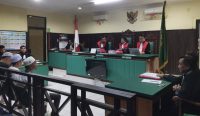 Sidang dugaan pemalsuan surat tanah di Pengadilan Negeri Kandangan mengungkap dugaan dokumen yang dibuat pada 2025 dengan tanggal 2017.