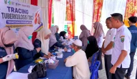 Dinkes Balangan melakukan pelacakan kasus TB di Desa Baruh Panyambaran, Halong, untuk menemukan kasus sejak dini