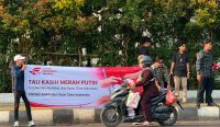 FDM Kota Banjarmasin Bagikan 500 Bendera Merah Putih Sambut HUT ke-81 RI