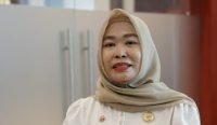 Disdik Banjar menegaskan sekolah tetap enam hari dalam sepekan. Siswa tetap punya kesempatan mengikuti madrasah diniyah dan pendidikan agama.