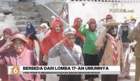 Ibu-ibu Majelis Taklim Al Hayaa Muslimah Kotabaru ikut lomba 17-an dengan fashion show, tarik tambang, makan kerupuk, dan lomba unik lainnya.