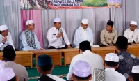 Pemkab Balangan menyalurkan bantuan pendidikan kepada 535 santri di Ponpes Nurul Muhibbin dan Rakha Amuntai.