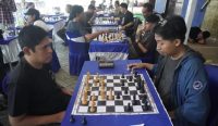 Forum Jurnalis Banjar atau FJB menggelar lomba catur dan domino untuk memeriahkan HUT RI dan Hari Jadi Kabupaten Banjar