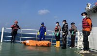 Memasuki hari kesembilan operasi SAR KM Virgo Transport 8, penyelam BSG kembali menemukan satu korban di dalam bangkai kapal