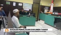 Tiga terdakwa pemalsuan dokumen tanah di Kandangan divonis satu tahun penjara. Jaksa masih mengkaji putusan dan kemungkinan banding.