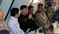 Wapres Gibran meminta maaf soal kabut asap Kalsel. Ia meminta sekolah menyesuaikan pembelajaran agar kesehatan siswa tetap terjaga.