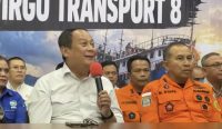 Nakhoda KM Virgo Transport 8 selamat dan menjalani pemeriksaan untuk mengungkap kronologi kecelakaan kapal di Laut Jawa.