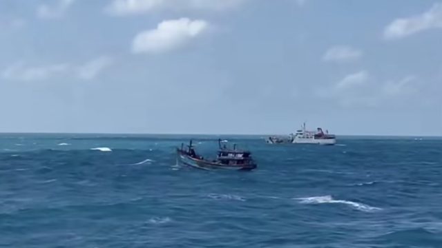 TNI AL mengevakuasi tiga jenazah dari dalam bangkai KM Virgo Transport 8 pada hari keenam operasi SAR. Tim juga menyiapkan rencana pengapungan kapal.