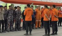 Operasi salvage KM Virgo Transport 8 belum dimulai pada hari ketujuh. Basarnas masih membahas mekanisme pengangkatan bersama tim ahli luar negeri.
