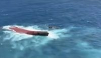 PT Virgo Karya Shipping menunggu peralatan salvage KM Virgo Transport 8 tiba di Pelabuhan Trisakti Banjarmasin pada Sabtu sore. Jadwal pengangkatan belum pasti.