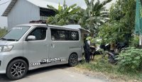 Seorang ibu rumah tangga di Puntik Tengah, Barito Kuala, meninggal saat menuju rumah sakit di tengah kabut asap. Keluarga menyebut ia memiliki riwayat asma.