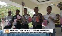 Perselisihan uang judi slot online diduga memicu pengeroyokan maut di Mantuil, Banjarmasin Selatan. Imam Fizay alias Ijay tewas ditusuk gunting modifikasi.