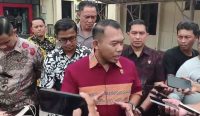 Polda Kalsel menangani 29 laporan kasus karhutla, terdiri dari 13 perkara korporasi dan 16 perkara perorangan. Polisi menetapkan 10 tersangka.